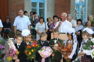 в школе