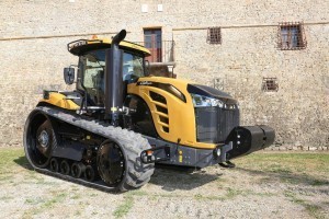 Challenger MT875E